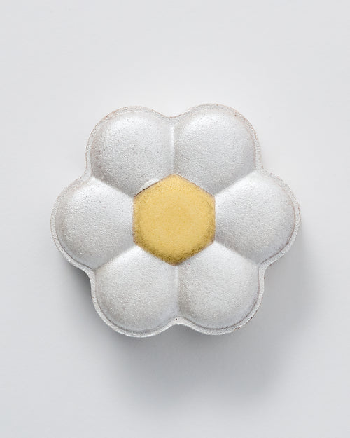 Very Vanilla Bombshell Shower Steamer