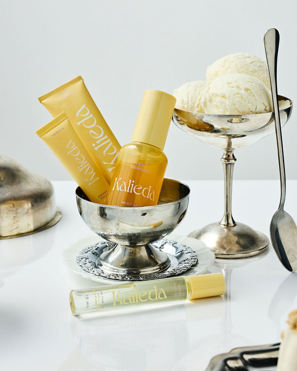 Very Vanilla On The Go Roll on Perfume